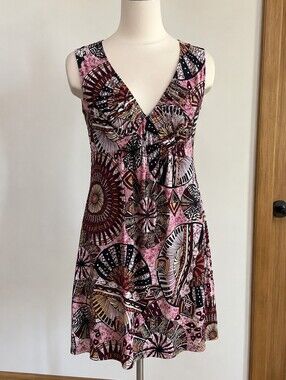 Women's Medium Sleeveless V-Neck Geometric Print Dress